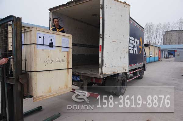 不銹鋼振動篩發貨 不銹鋼振動篩發貨